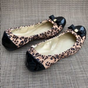 Tahari “Gibson” ballet flats. Size 8 1/2 M.